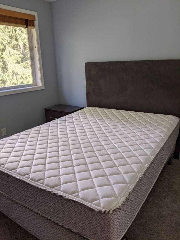 Mattress from Royal Furnishings — example 3